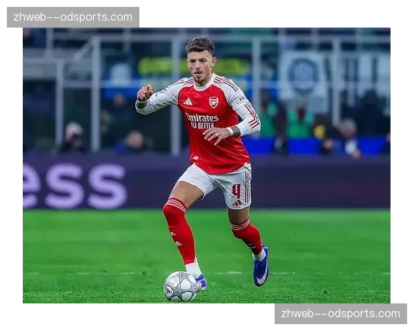 英格兰本怀特将功补过 阿森纳后卫回归国家队表现引发争议